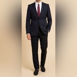Versace Collection Navy Suit 52 (42 US)
